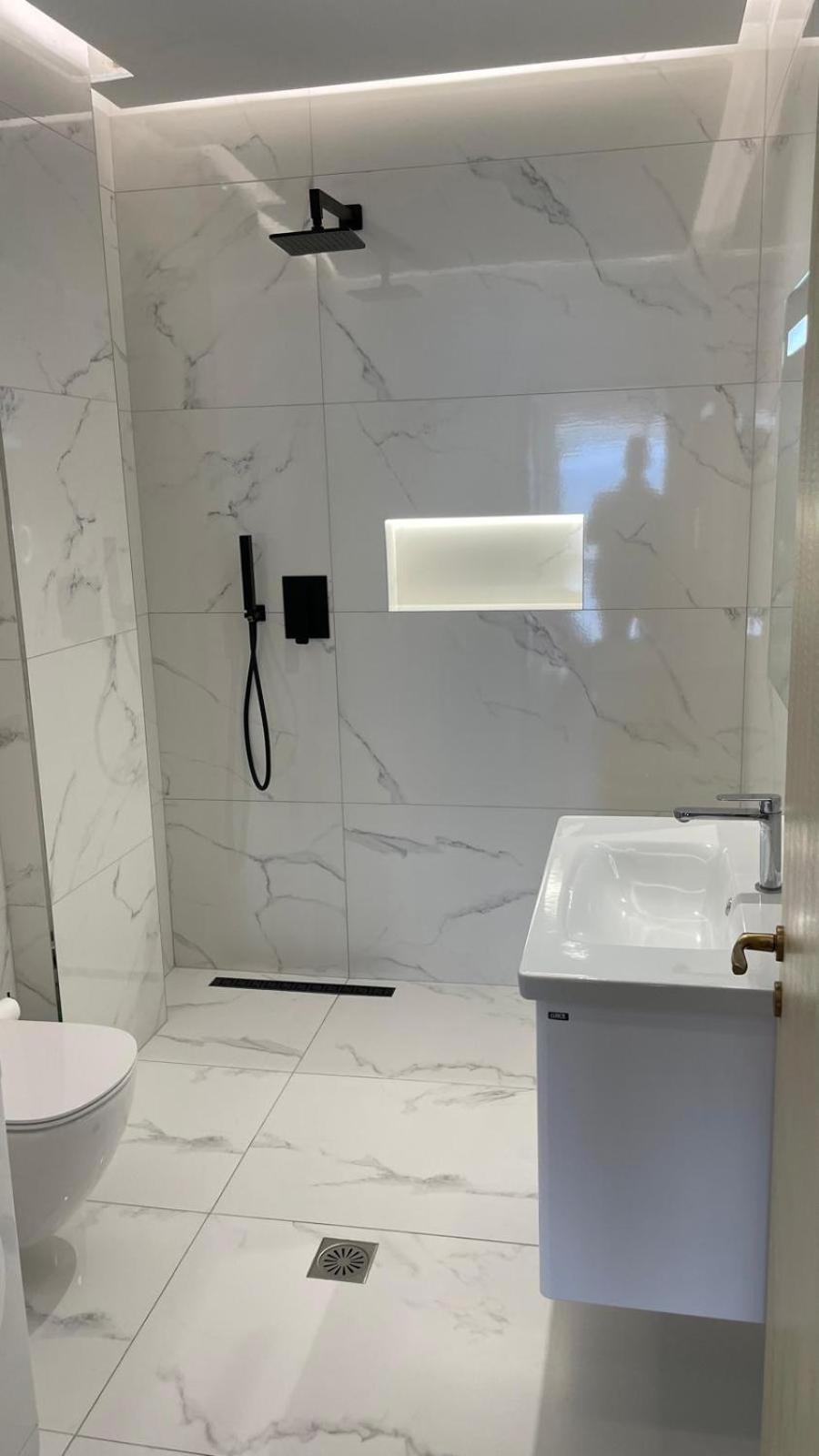 Sea Front Penthouse Apartment Sarande Ngoại thất bức ảnh
